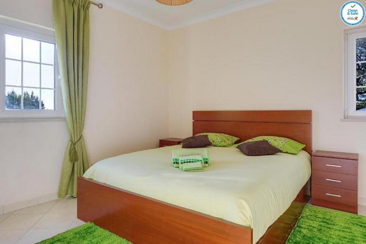 Villa Mikael - Free Wi-Fi - Aircon - Private Pool by bedzy Albufeira Esterno foto